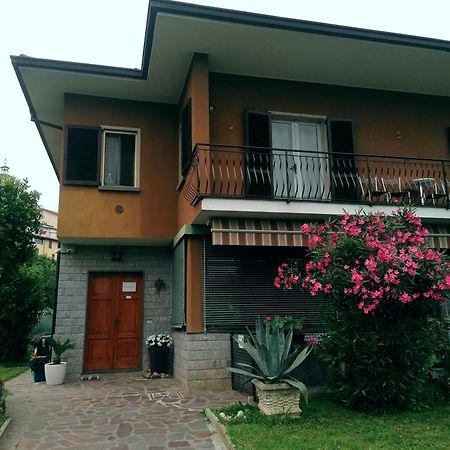 Casa Vacanze Mari, Paratico Ngoại thất bức ảnh